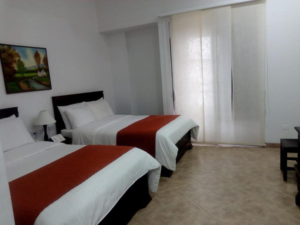 Hotel La Plazuela 5*