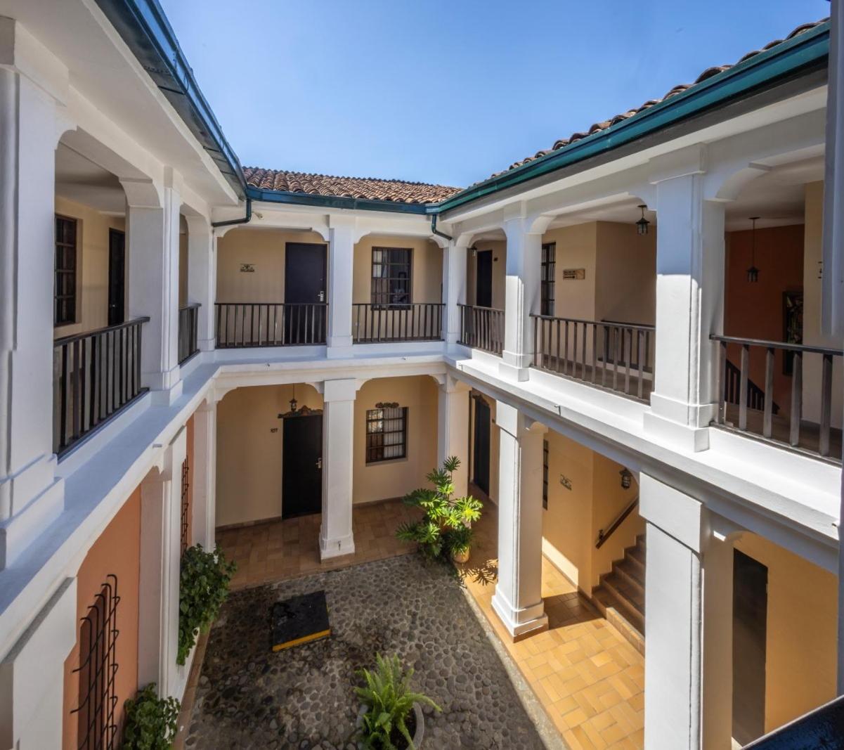 La Plazuela Hotel