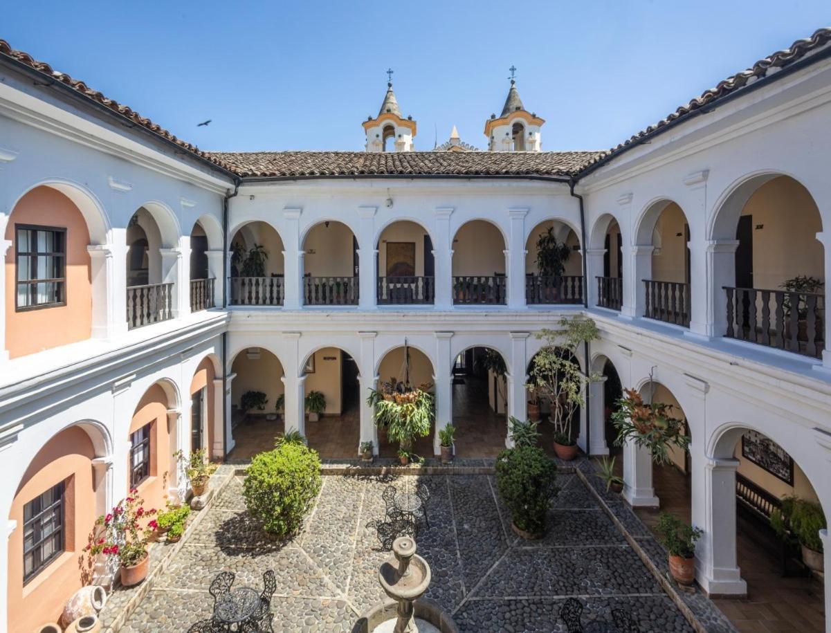 Hotel La Plazuela 4*