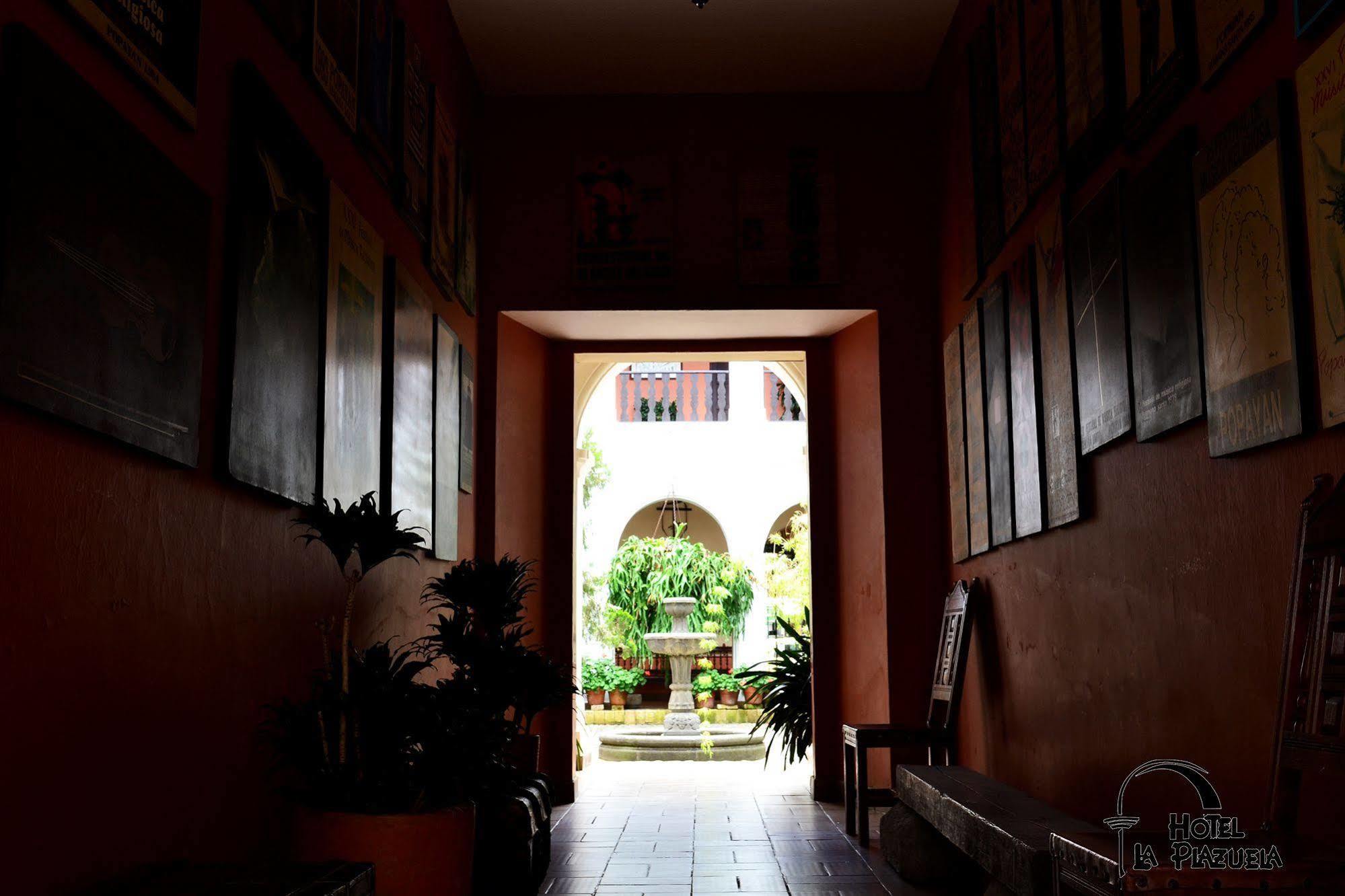 Hotel La Plazuela